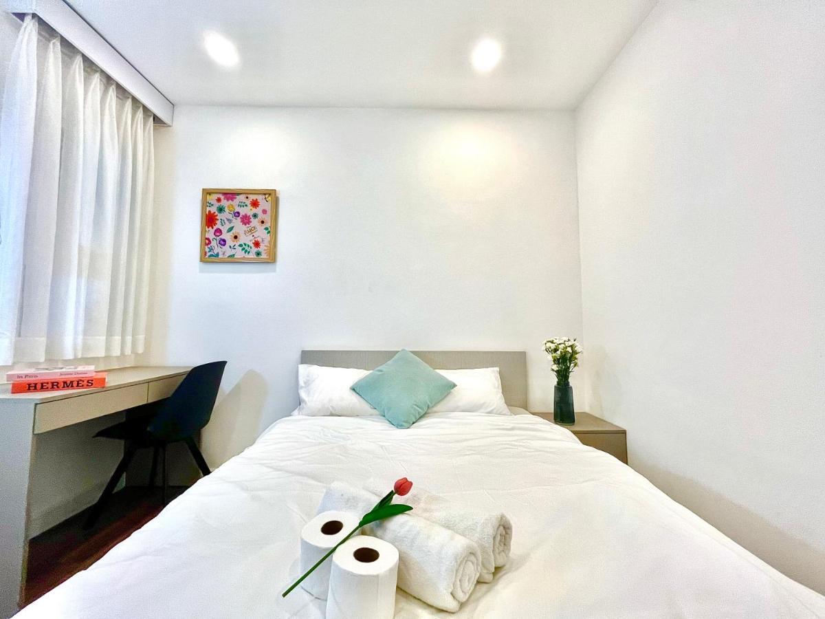 Can Ho Trung Tam Quan 3 Terra Royal Ho Chi Minh City Exterior photo